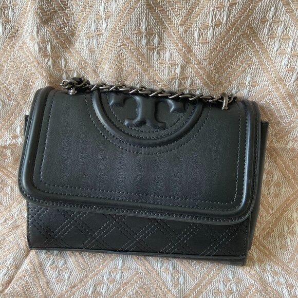 Tory Burch Fleming Black Matte Shoulder Bag - Picture 1 of 8